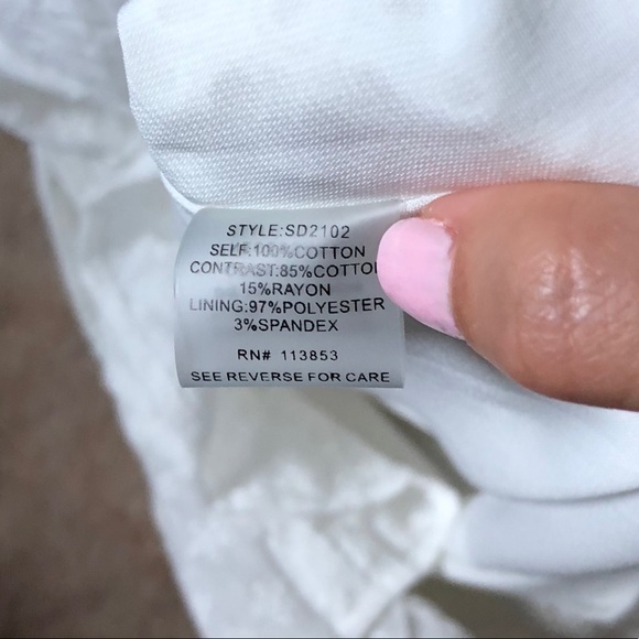 White dress - Picture 5 of 5